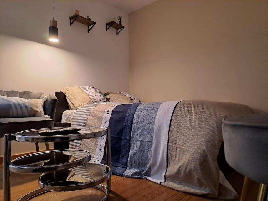 24H Course/Moto/ Oasis / Antares Apartman Le Mans Kültér fotó